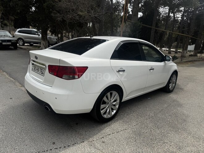 Kia Cerato-7