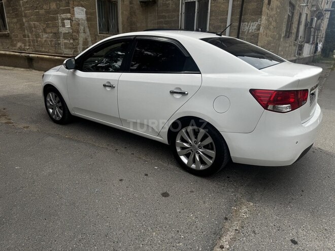 Kia Cerato-8