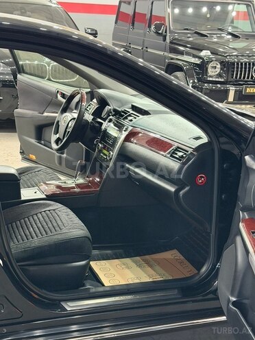 Toyota Camry-10