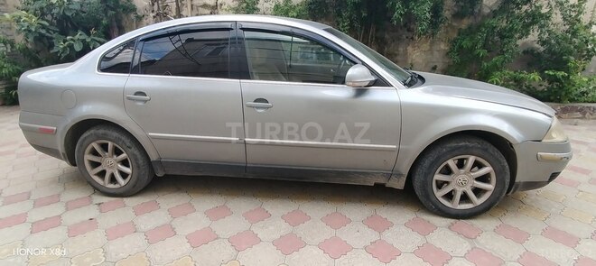 Volkswagen Passat-13