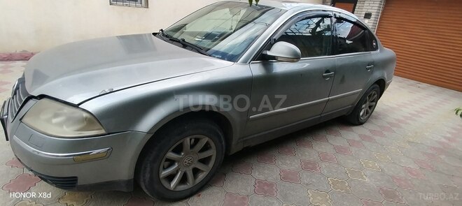 Volkswagen Passat-12