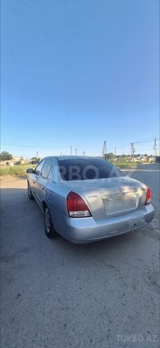 Hyundai Elantra-3