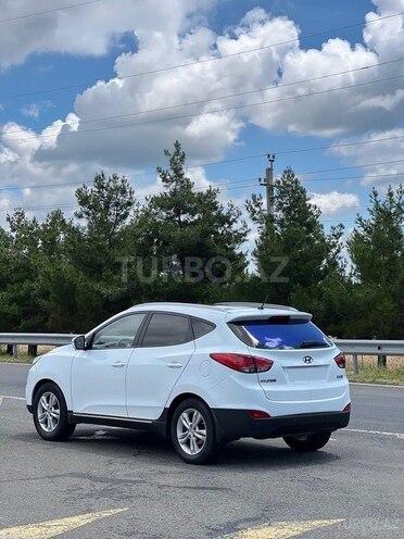 Hyundai ix35-5