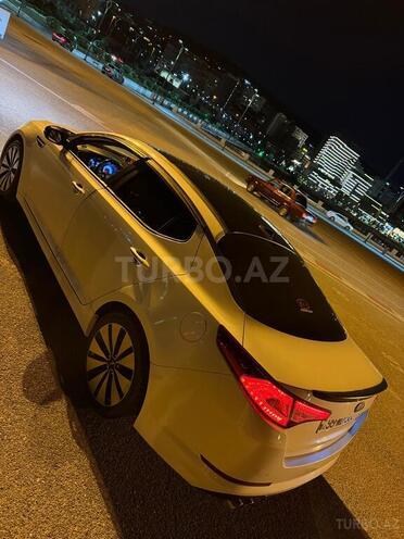Kia Optima-5