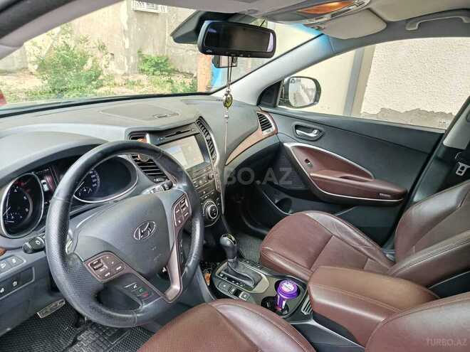 Hyundai Santa Fe-9