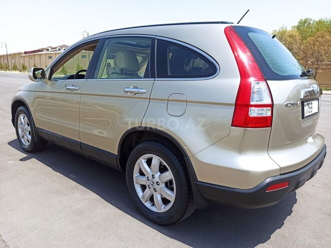 Honda CR-V-7