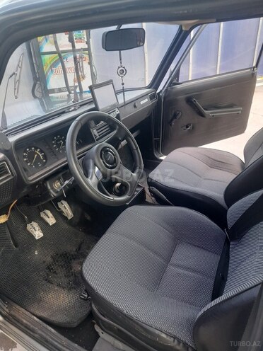 LADA (VAZ) 2107-2