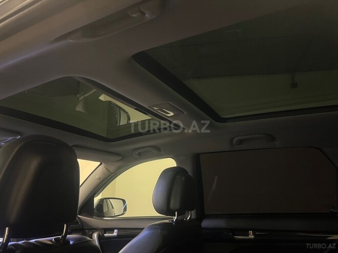 Kia Sorento-17