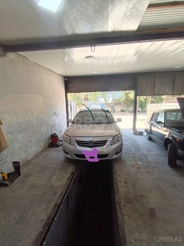 Toyota Corolla-1