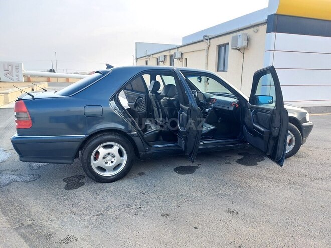 Mercedes C 220-4