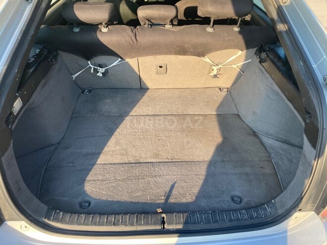 Toyota Prius-6