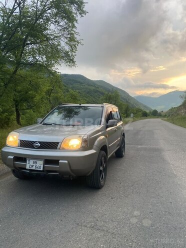 Nissan X-Trail-1