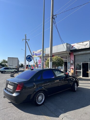 Daewoo Gentra-12