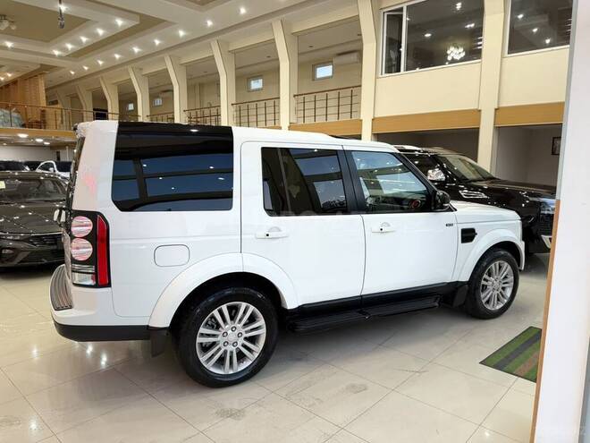 Land Rover Discovery-11
