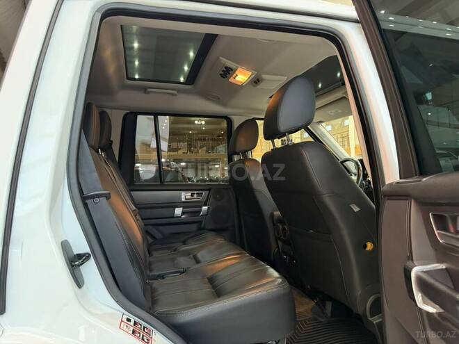Land Rover Discovery-30
