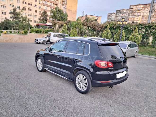 Volkswagen Tiguan-5