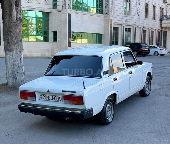 LADA (VAZ) 2107-4
