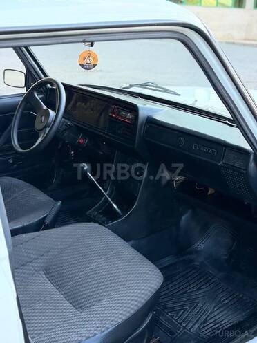 LADA (VAZ) 2107-6