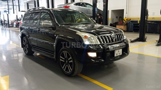 Toyota Land Cruiser Prado-4