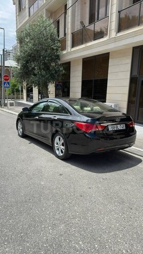 Hyundai Sonata-7