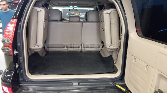 Toyota Land Cruiser Prado-14