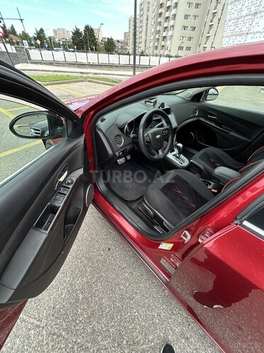 Chevrolet Cruze-11