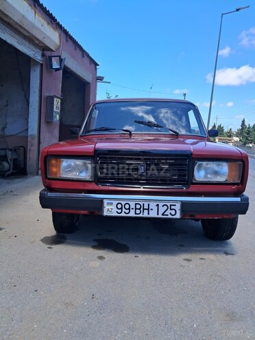 LADA (VAZ) 2107-1