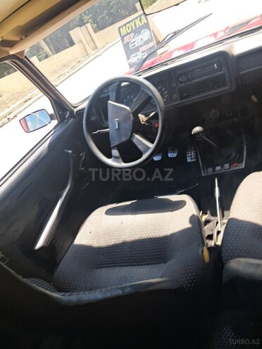 LADA (VAZ) 2107-3
