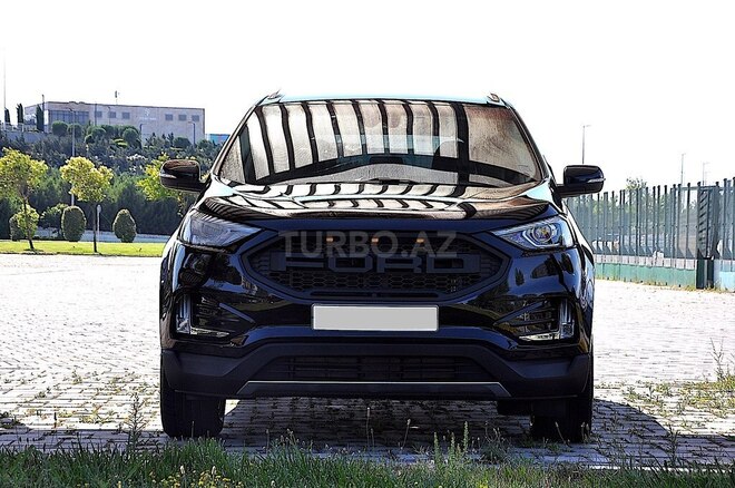 Ford Edge-2