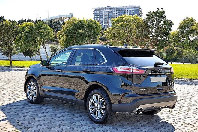 Ford Edge-10