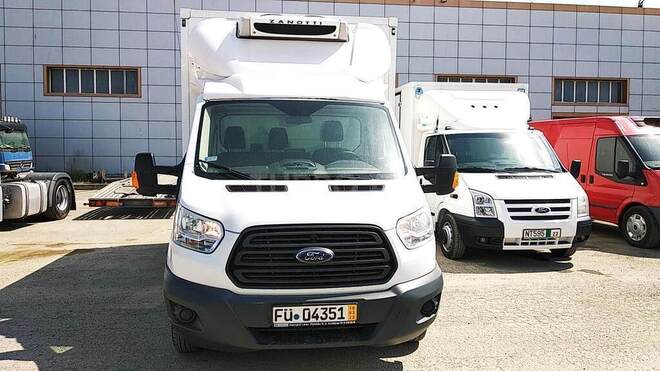 Ford Transit-1