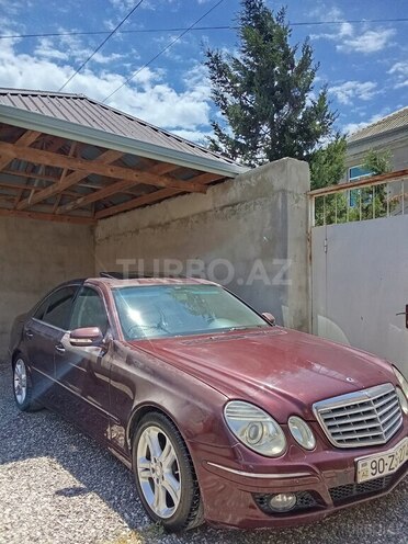 Mercedes E 230-4