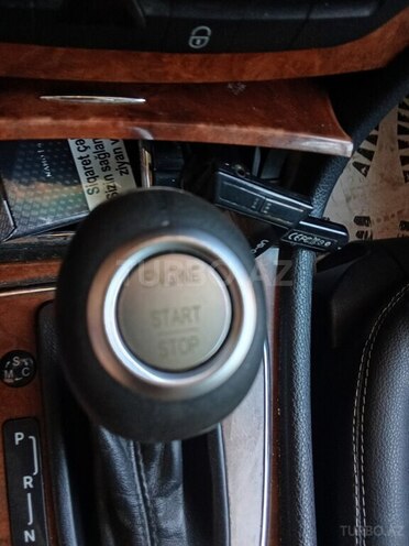 Mercedes E 230-8