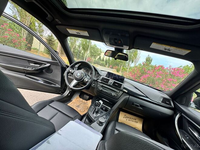 BMW 330-3