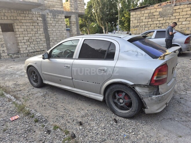 Opel Astra-4