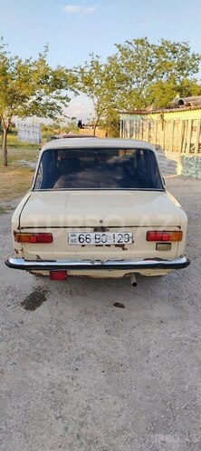 LADA (VAZ) 21011-2