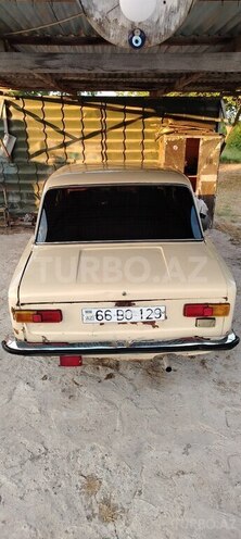 LADA (VAZ) 21011-17
