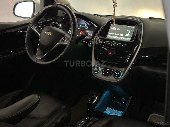 Chevrolet Spark-15