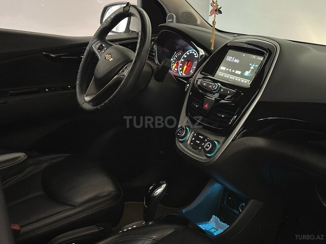 Chevrolet Spark-18