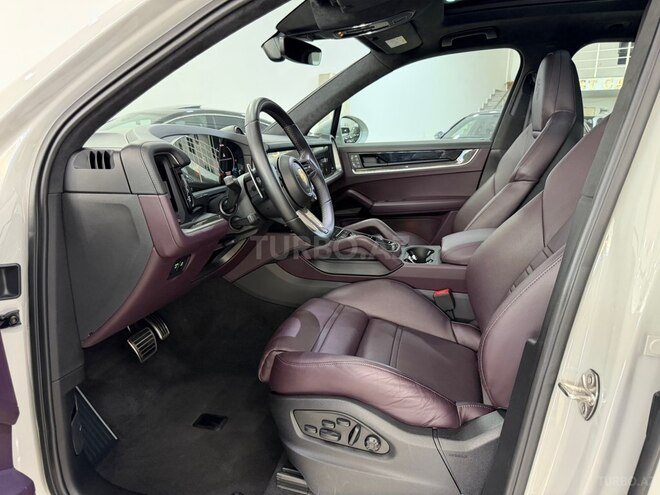 Porsche Cayenne S E-Hybrid-18