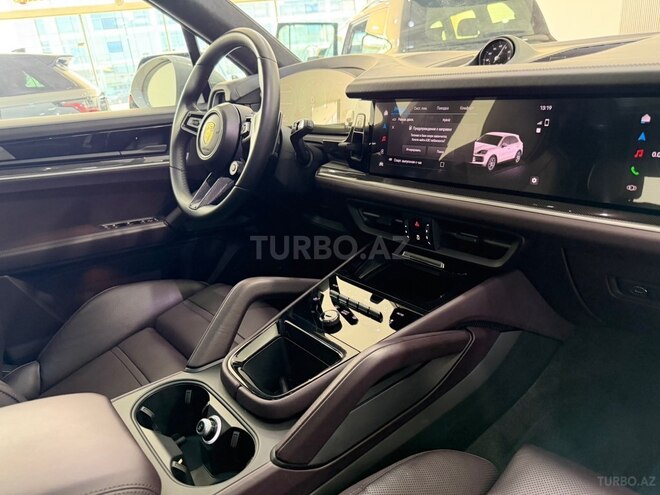 Porsche Cayenne S E-Hybrid-33