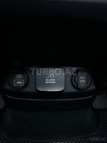 Kia Sorento-16