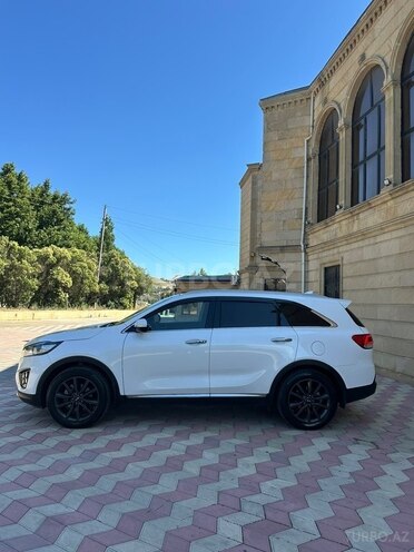 Kia Sorento-5