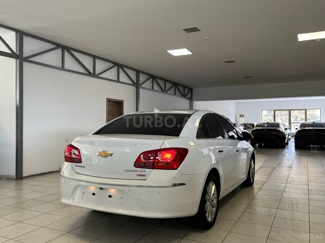 Chevrolet Cruze-2