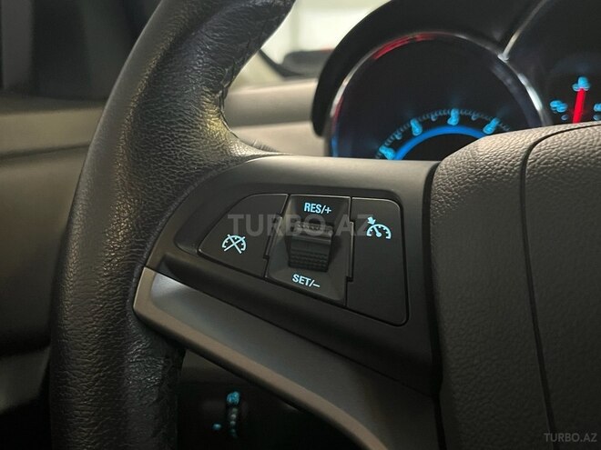 Chevrolet Cruze-6
