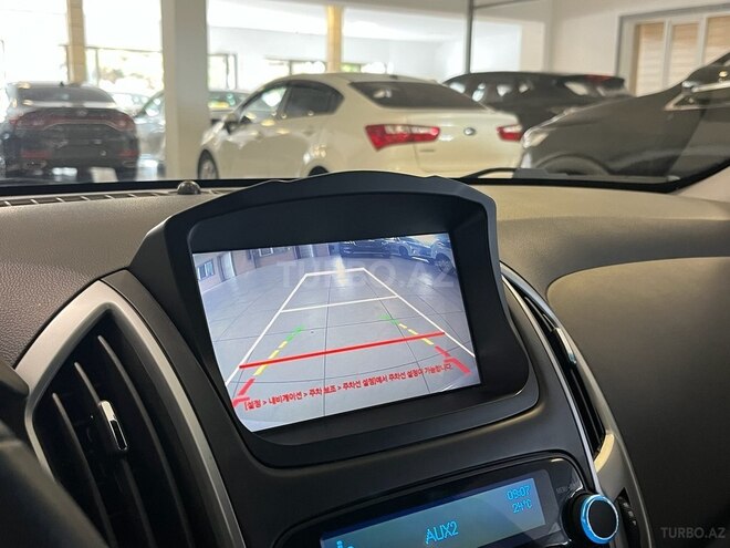 Chevrolet Cruze-8