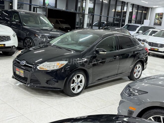 Ford Focus-10