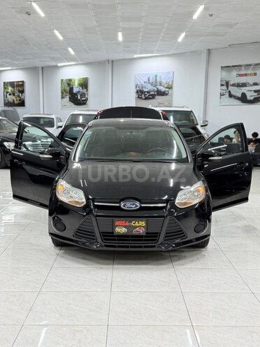 Ford Focus-14