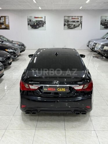 Hyundai Sonata-7