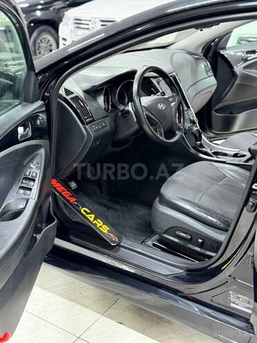 Hyundai Sonata-21